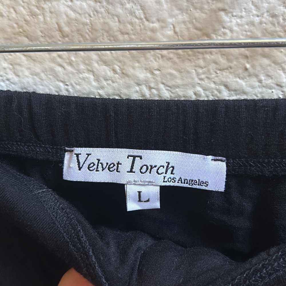 NWOT Velvet Torch Black Midi Skirt with Slit Size L - Picture 4 of 5